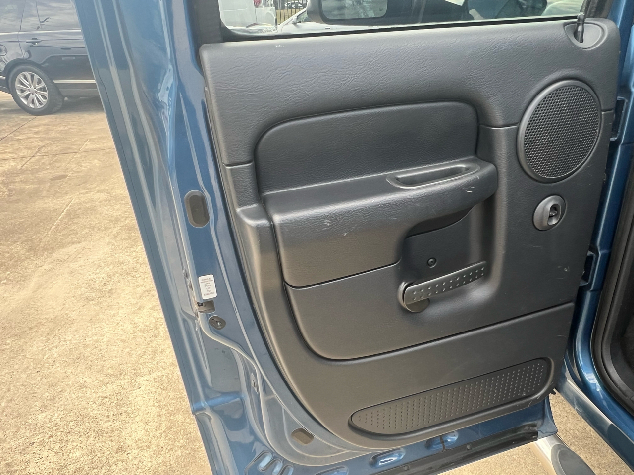 Dodge Ram 2500 SLT Quad Cab 2WD 2003 Dodge Ram 2500 SLT Quad Cab 2WD 2003