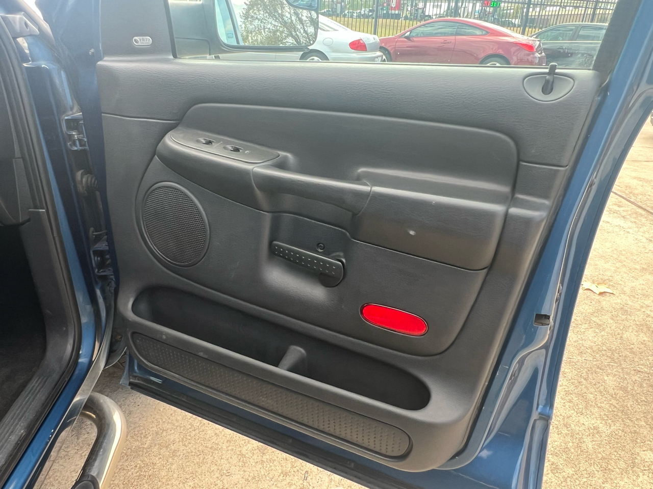 Dodge Ram 2500 SLT Quad Cab 2WD 2003 Dodge Ram 2500 SLT Quad Cab 2WD 2003