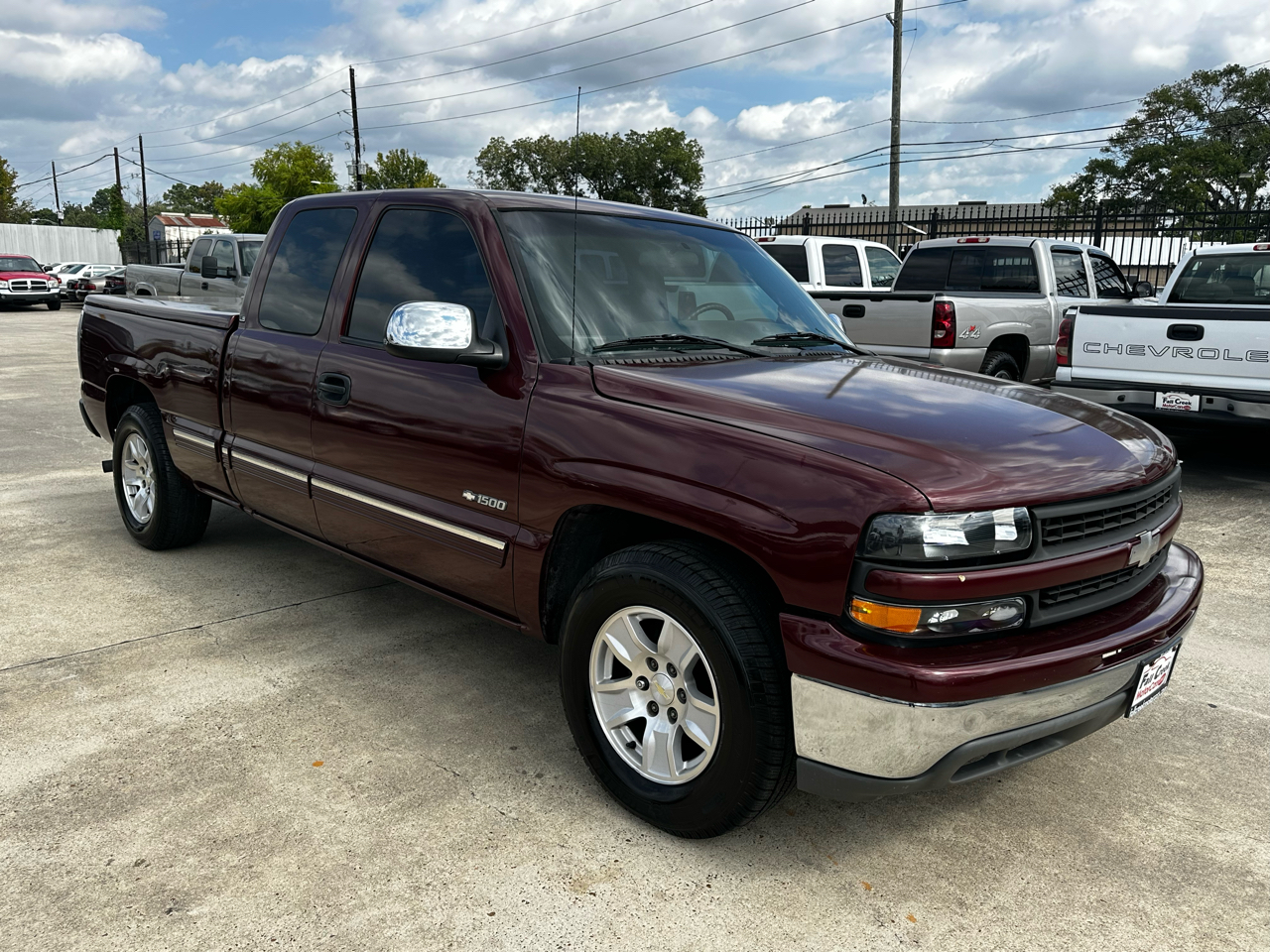 Chevrolet Silverado 1500 LS Ext. Cab Short Bed 2WD 2002 Chevrolet Silverado 1500 LS Ext. Cab Short Bed 2WD 2002