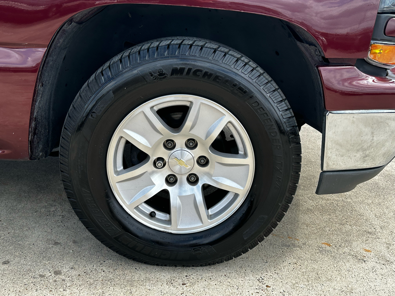 Chevrolet Silverado 1500 LS Ext. Cab Short Bed 2WD 2002 Chevrolet Silverado 1500 LS Ext. Cab Short Bed 2WD 2002