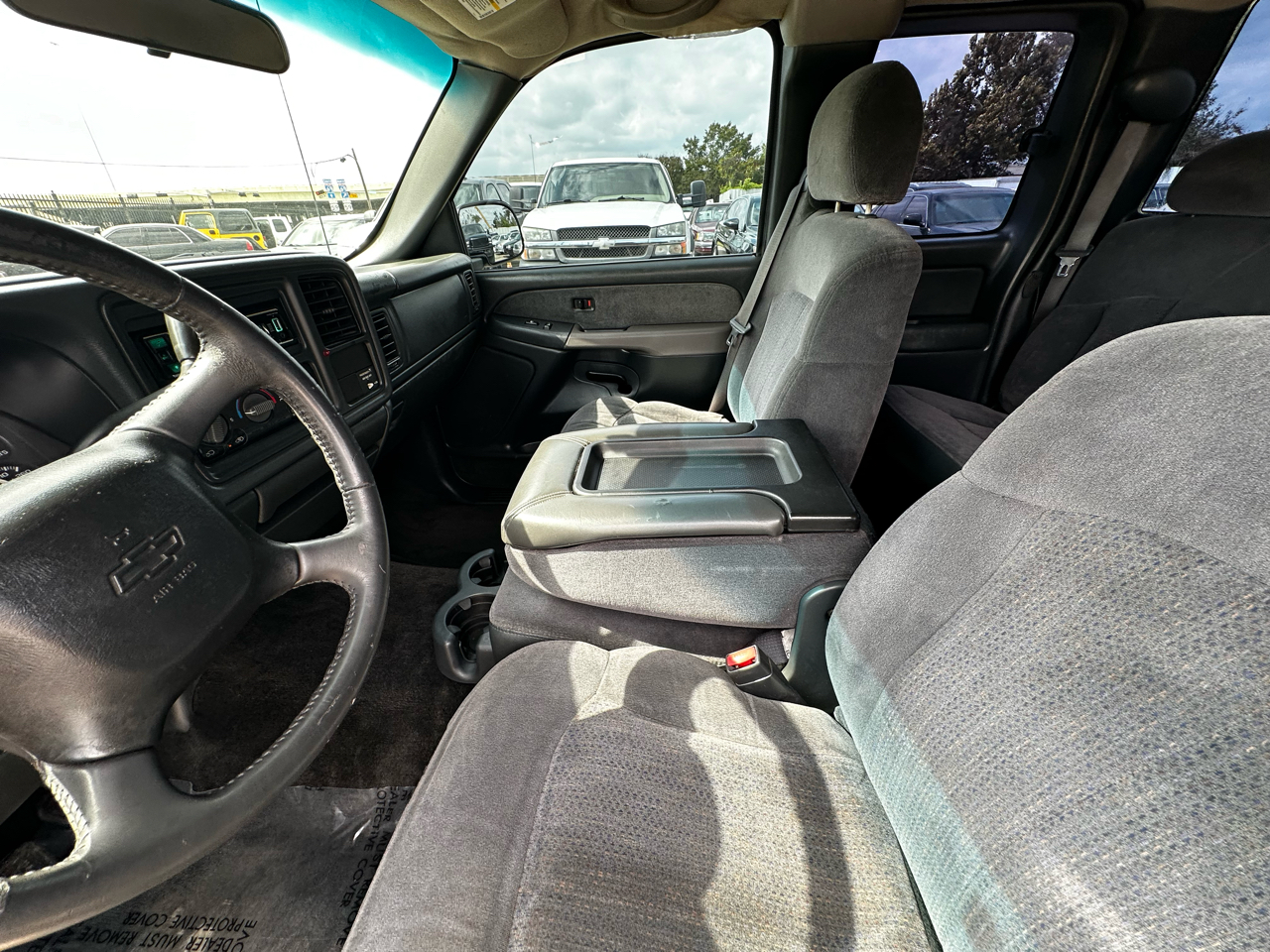 Chevrolet Silverado 1500 LS Ext. Cab Short Bed 2WD 2002 Chevrolet Silverado 1500 LS Ext. Cab Short Bed 2WD 2002