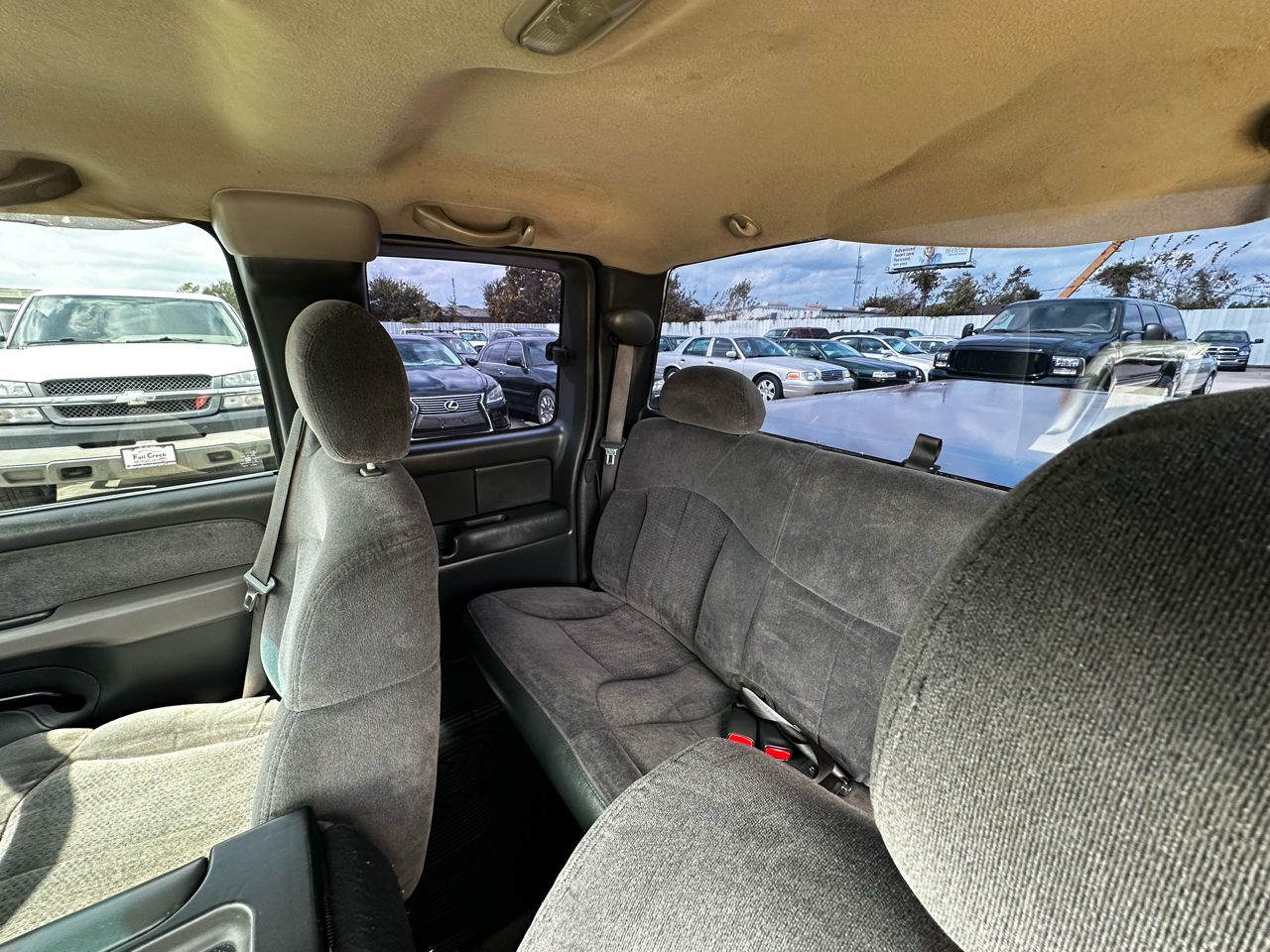 Chevrolet Silverado 1500 LS Ext. Cab Short Bed 2WD 2002 Chevrolet Silverado 1500 LS Ext. Cab Short Bed 2WD 2002