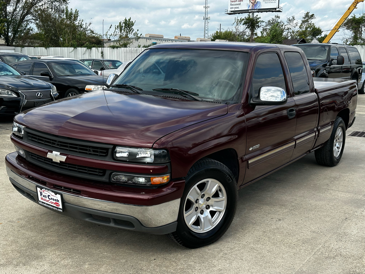 Chevrolet Silverado 1500 LS Ext. Cab Short Bed 2WD 2002 Chevrolet Silverado 1500 LS Ext. Cab Short Bed 2WD 2002