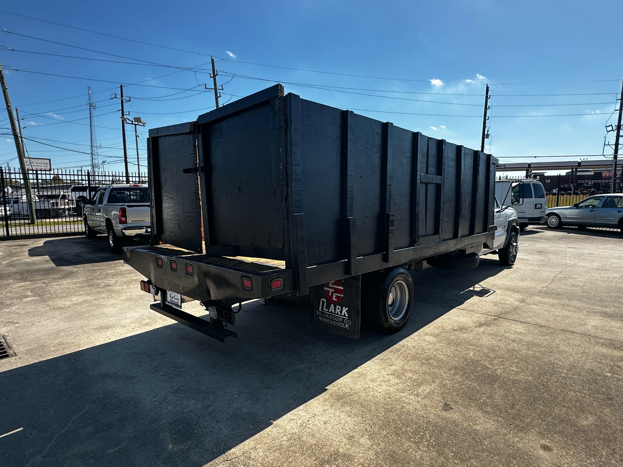 Chevrolet Silverado 3500 Regular Cab 2WD 2004