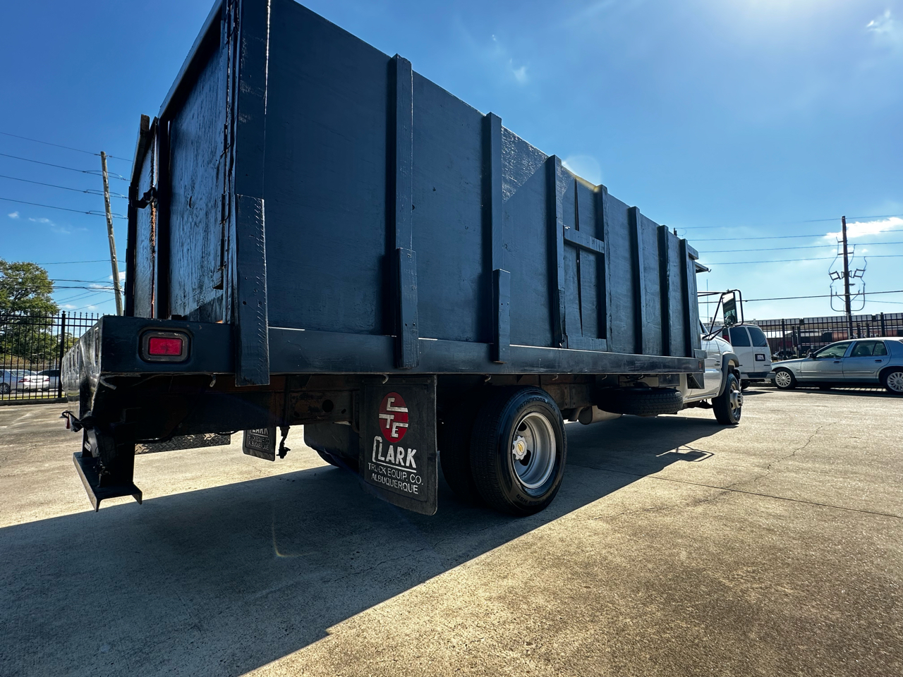 Chevrolet Silverado 3500 Regular Cab 2WD 2004