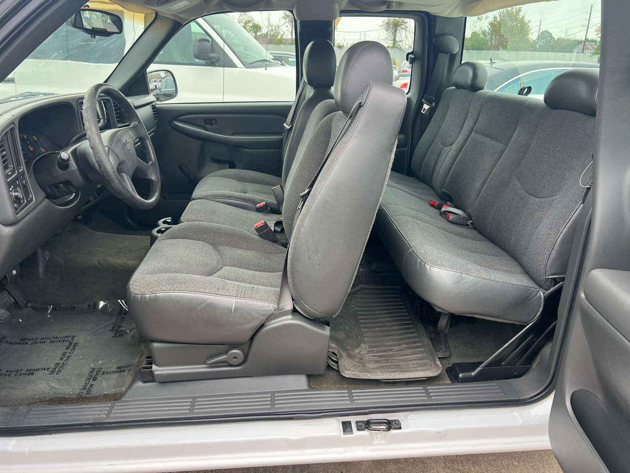 GMC Sierra 1500 Ext. Cab Short Bed 2WD 2003