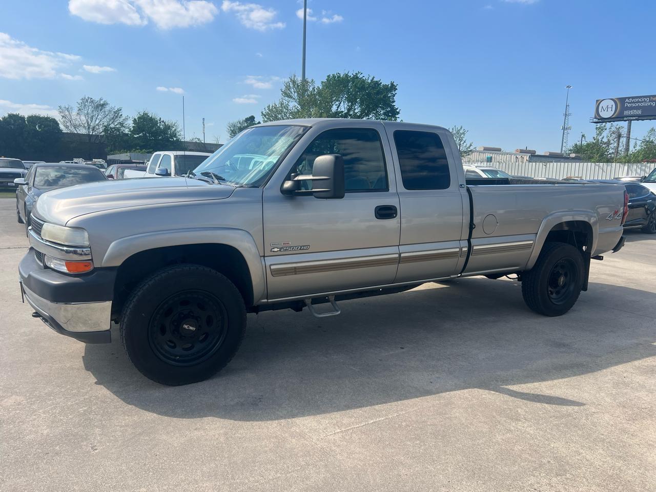Chevrolet Silverado 2500HD Ext. Cab Long Bed 4WD 2002