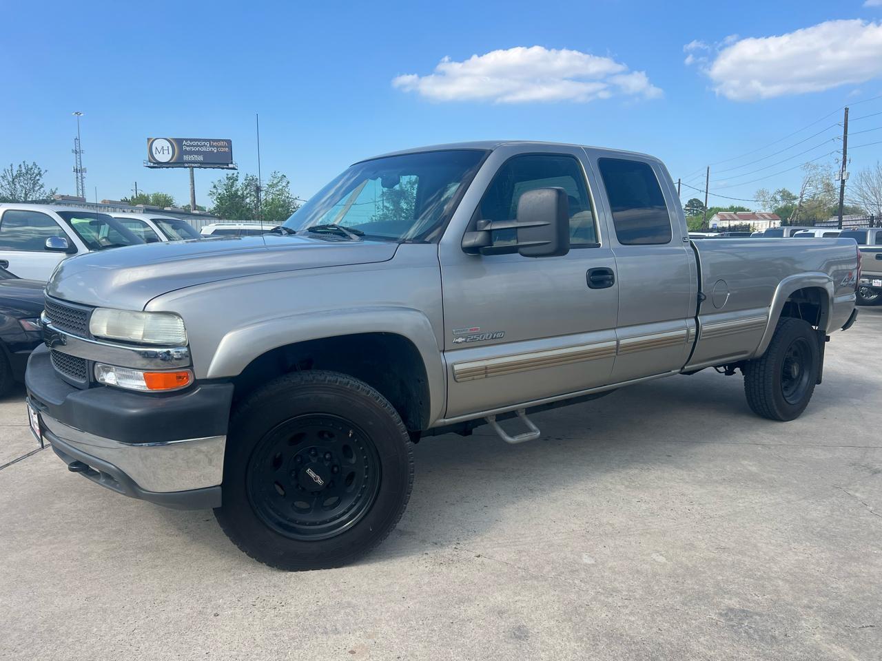 Chevrolet Silverado 2500HD Ext. Cab Long Bed 4WD 2002