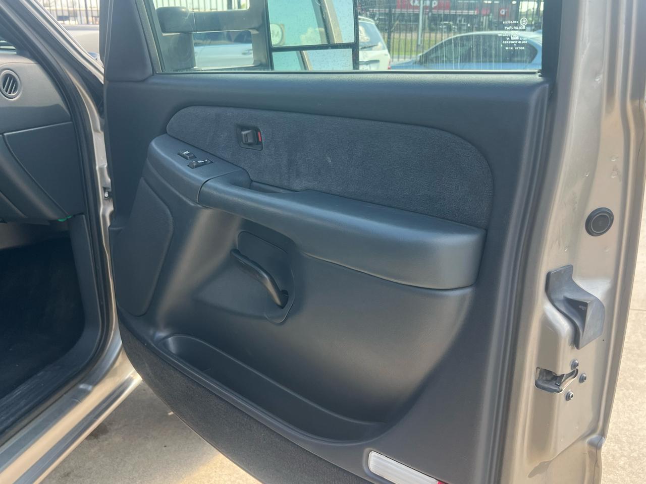 Chevrolet Silverado 2500HD Ext. Cab Long Bed 4WD 2002