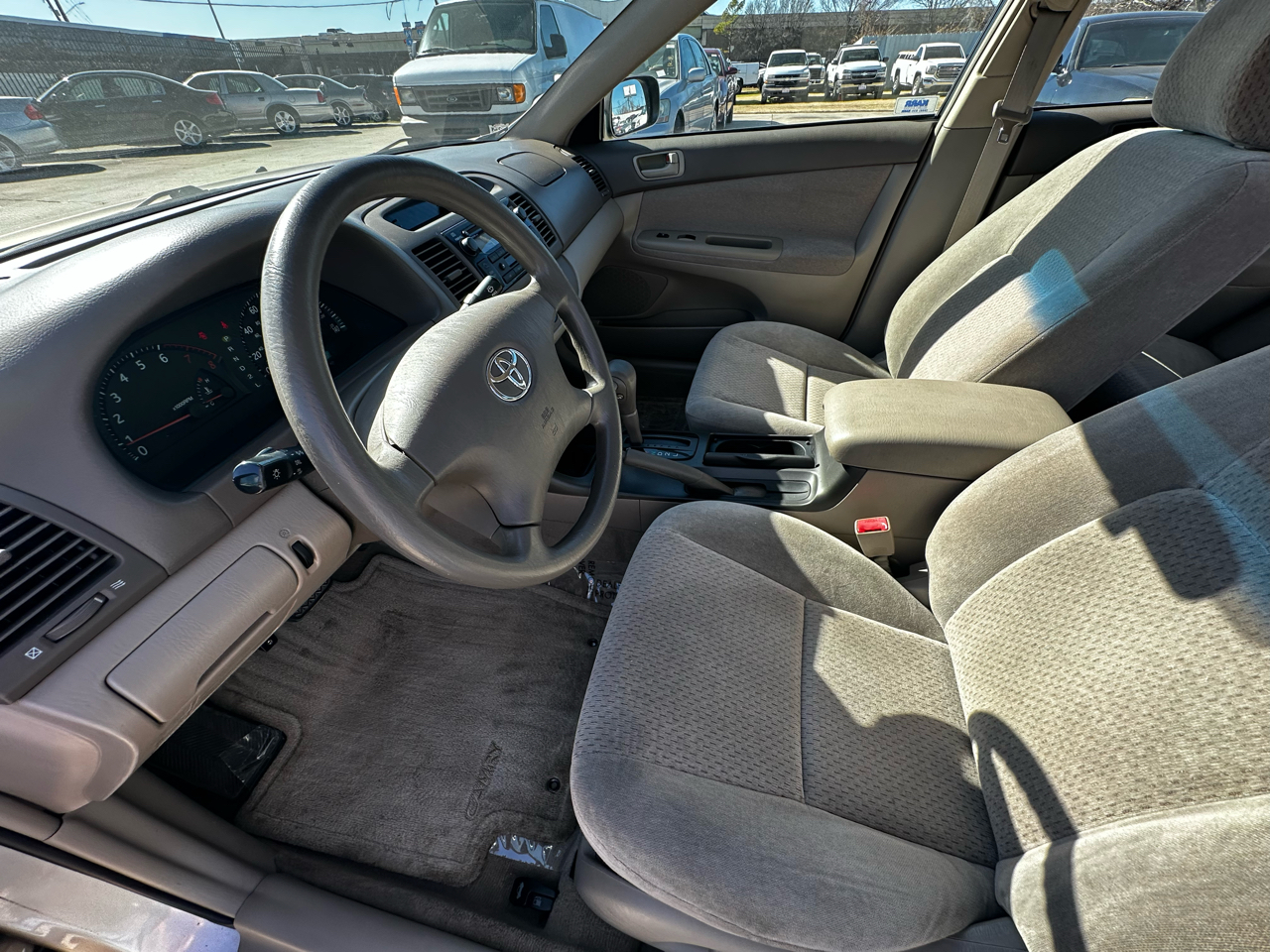 Toyota Camry LE 2003