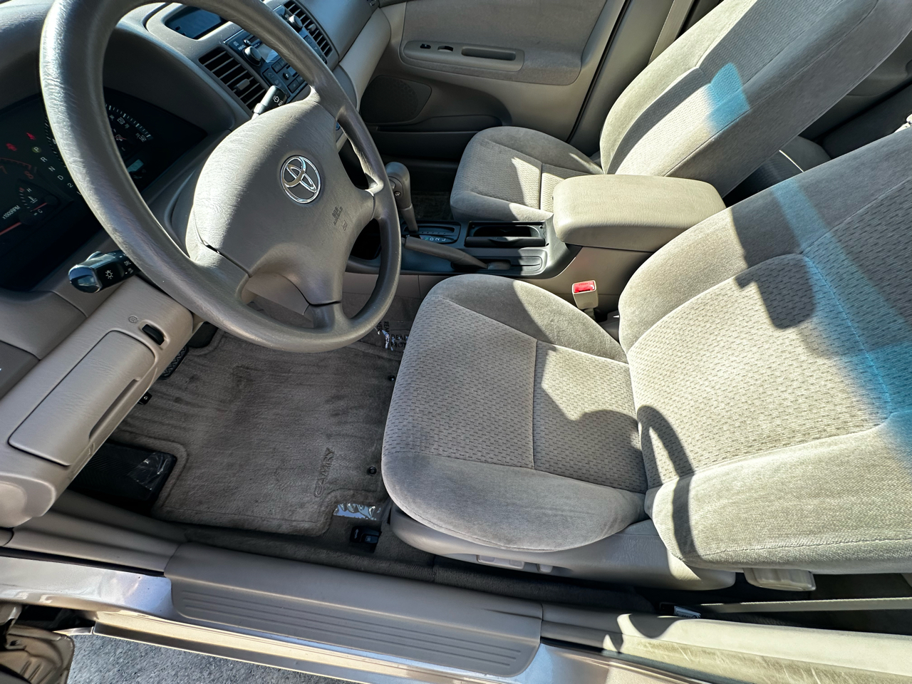 Toyota Camry LE 2003