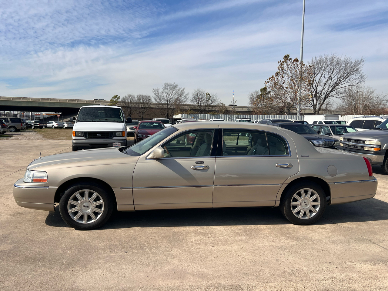 Lincoln Town Car Signature L 2008