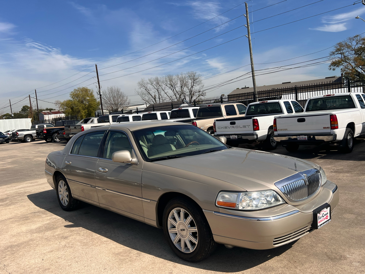 Lincoln Town Car Signature L 2008