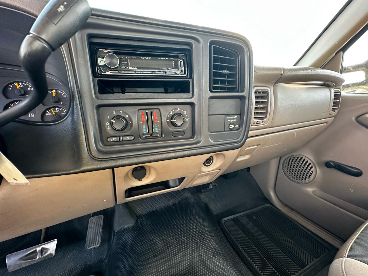 Chevrolet Silverado 3500 Regular Cab 2WD 2003