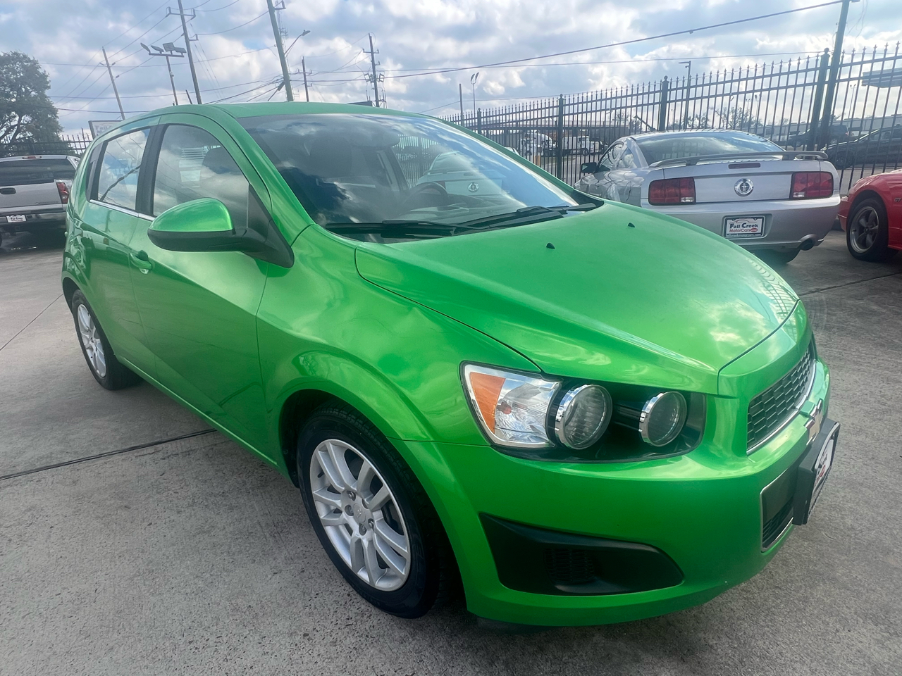 Chevrolet Sonic LT Auto 5-Door 2016
