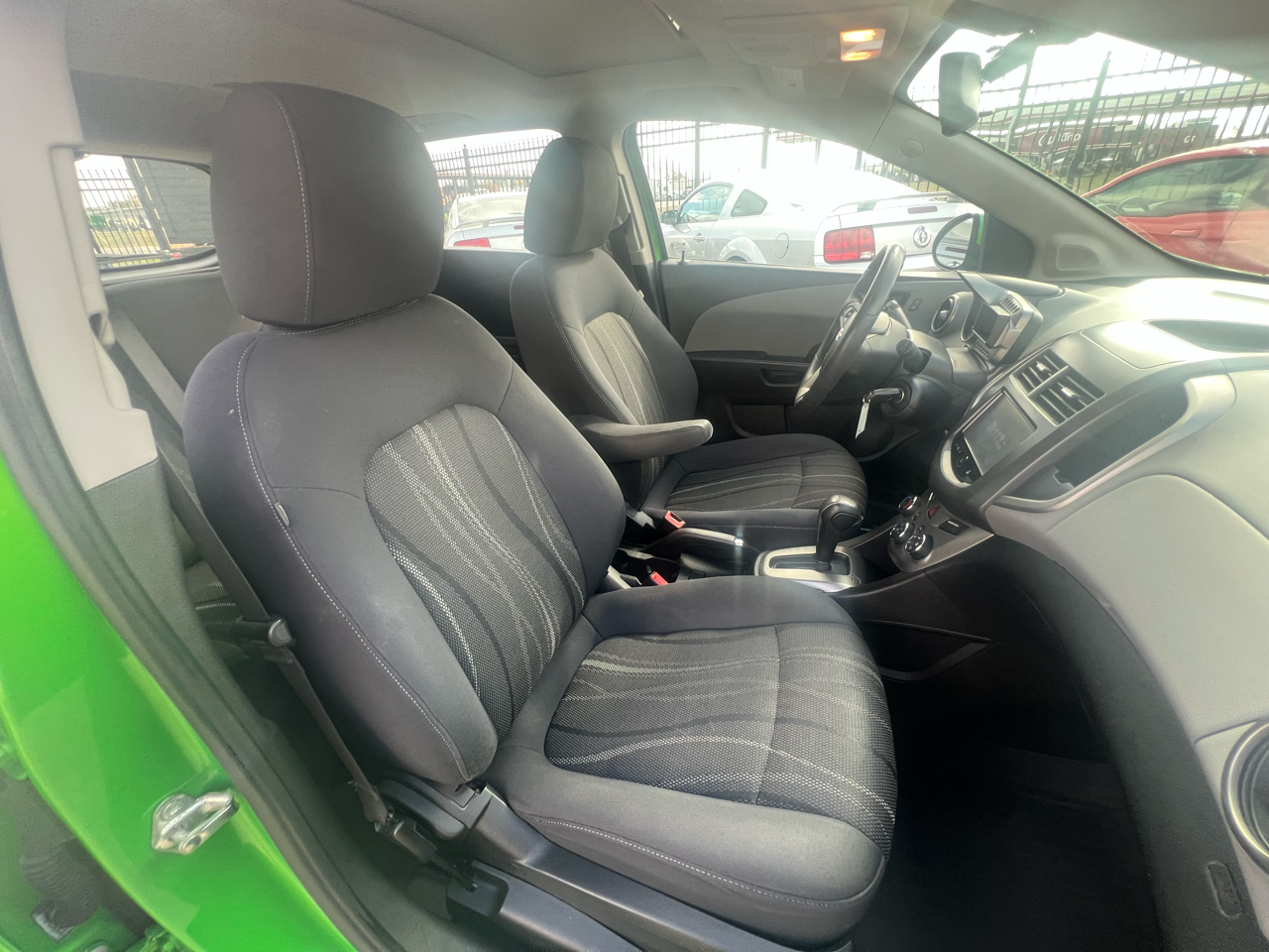 Chevrolet Sonic LT Auto 5-Door 2016