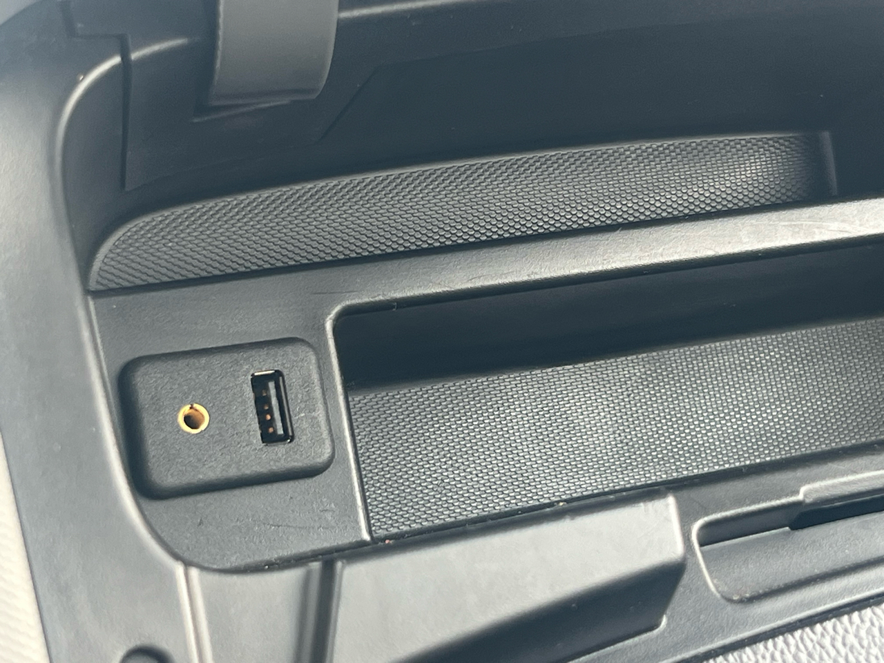 Chevrolet Sonic LT Auto 5-Door 2016