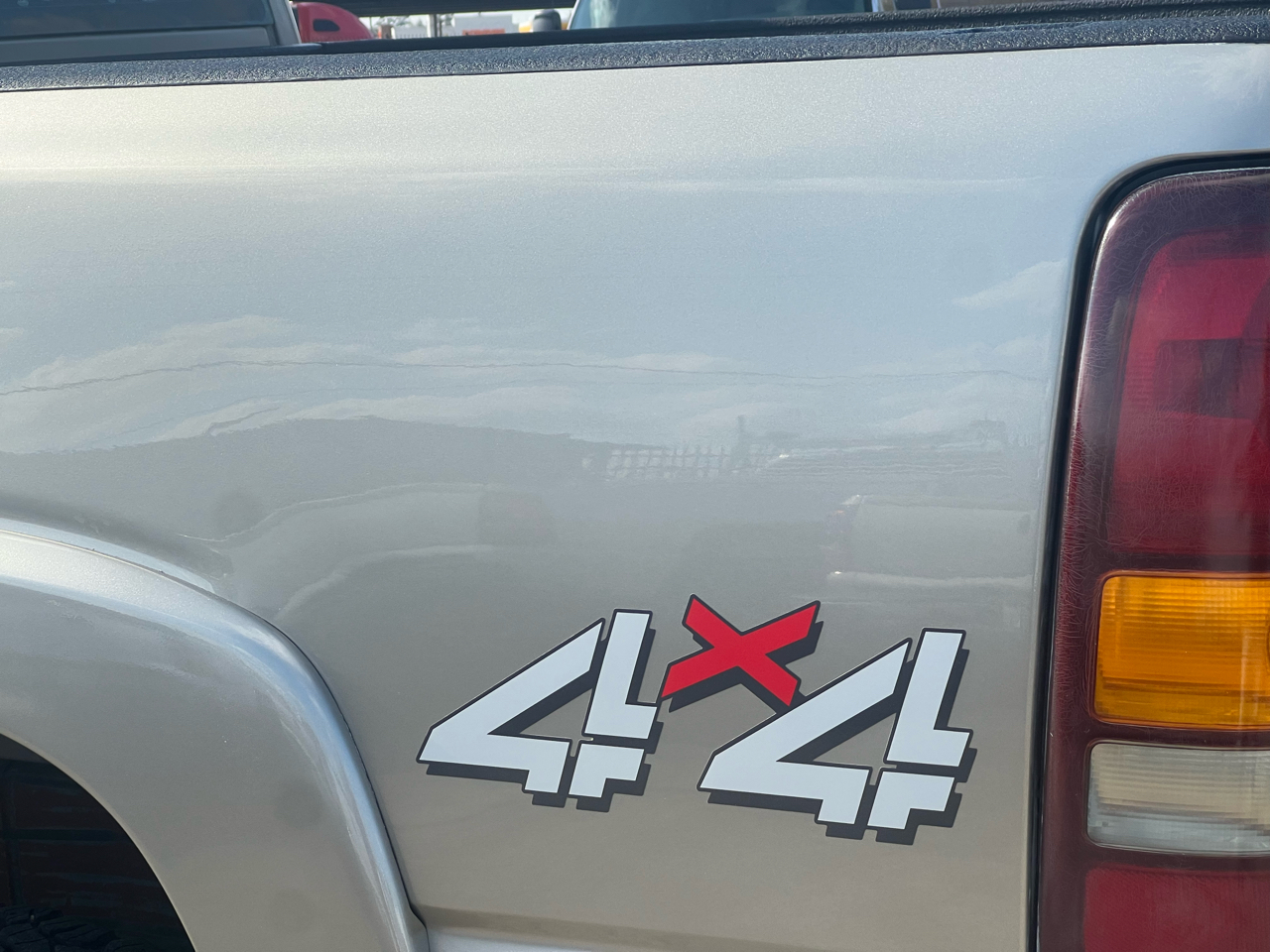 Chevrolet Silverado 2500HD LT Crew Cab 4WD 2001