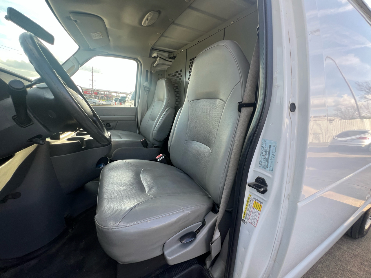 Ford Econoline E-150 2007