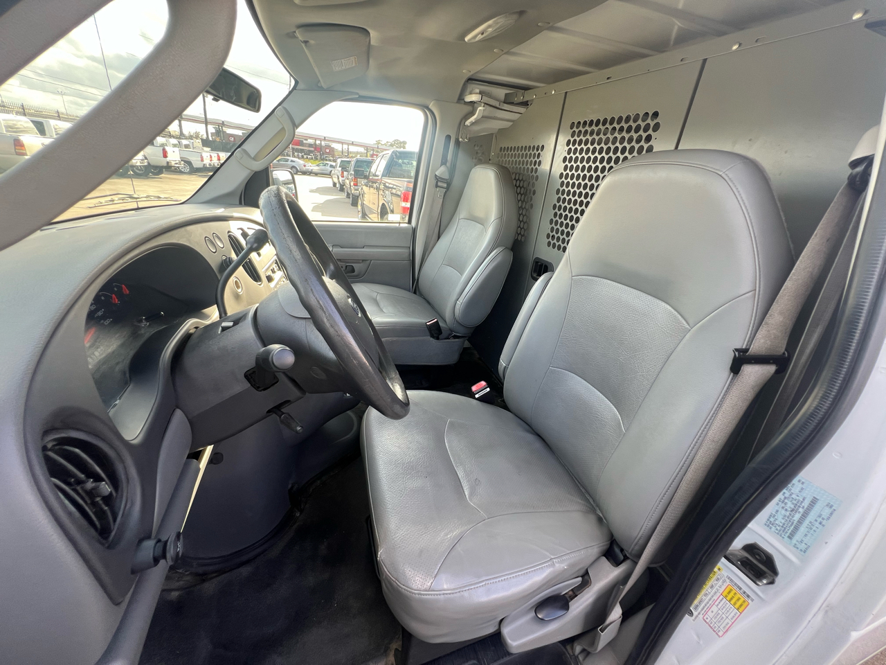 Ford Econoline E-150 2007