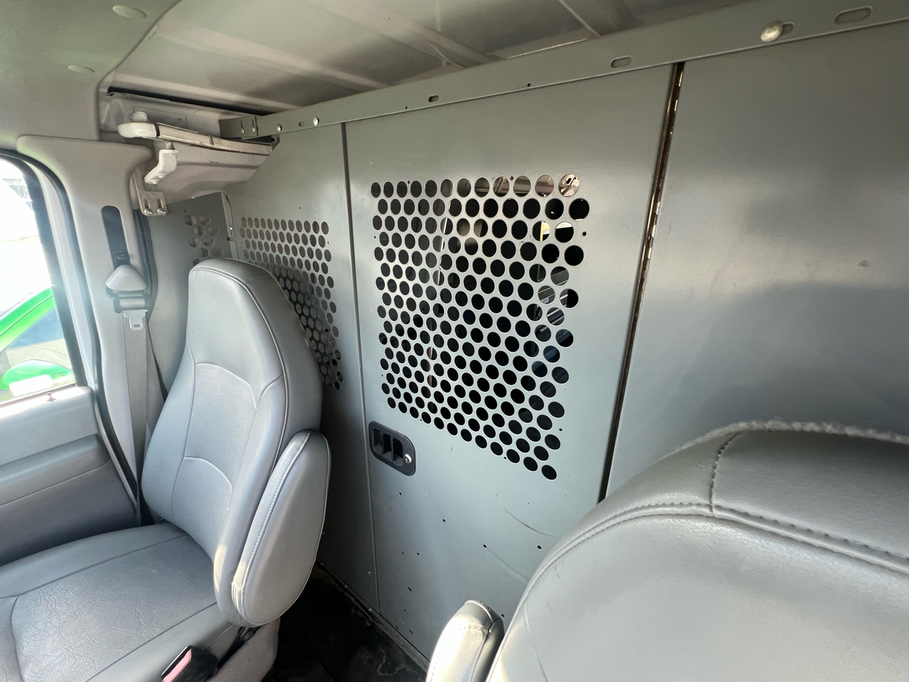 Ford Econoline E-150 2007