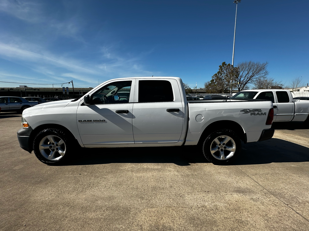 RAM 1500 Tradesman Crew Cab 4WD 2012