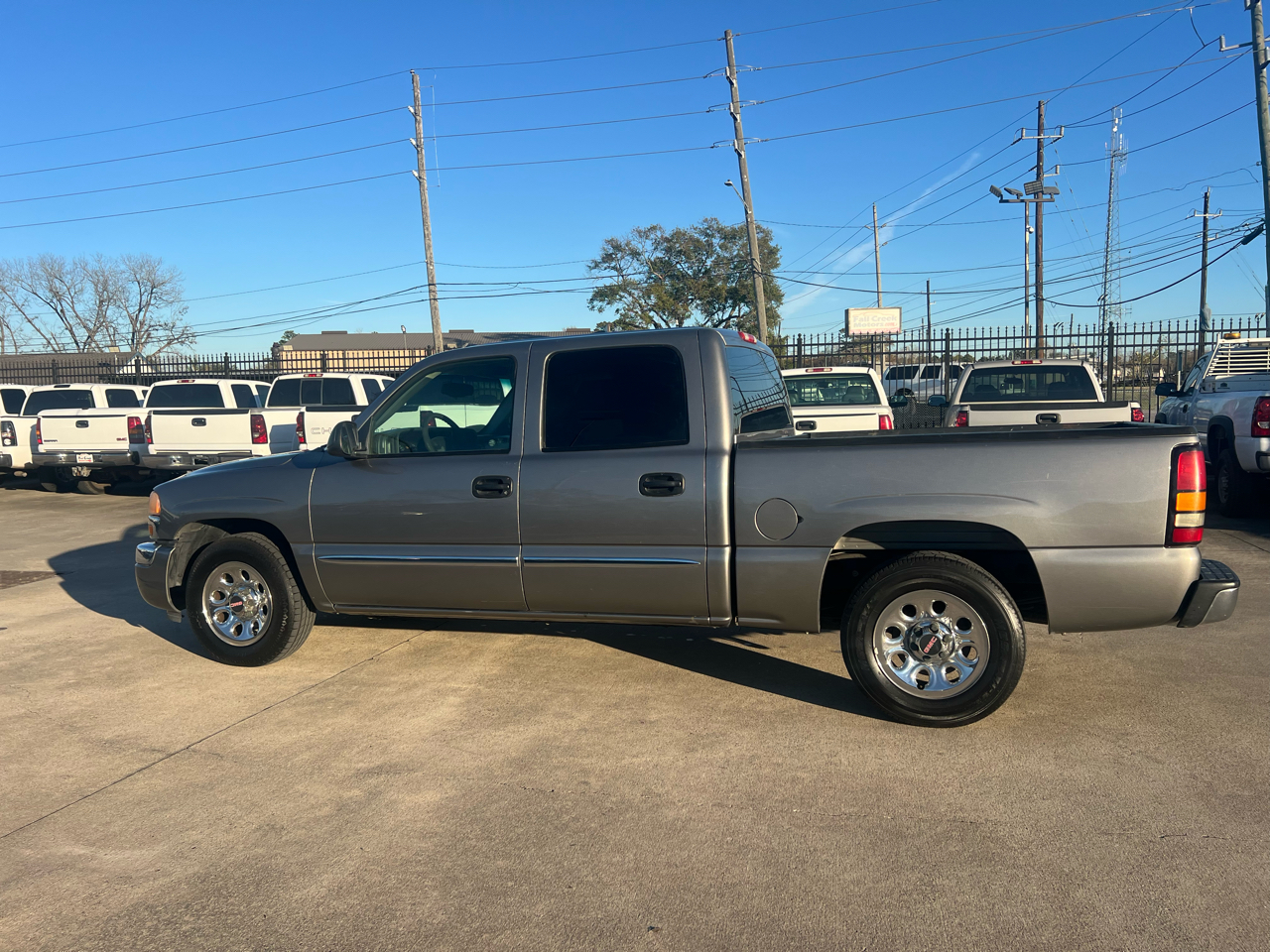 GMC Sierra Classic 1500 SL Crew Cab 2WD 2007