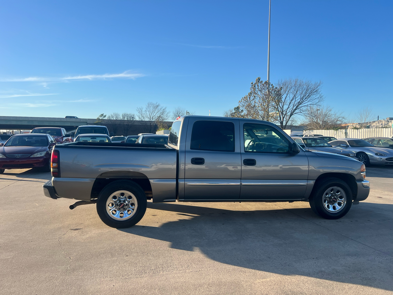 GMC Sierra Classic 1500 SL Crew Cab 2WD 2007