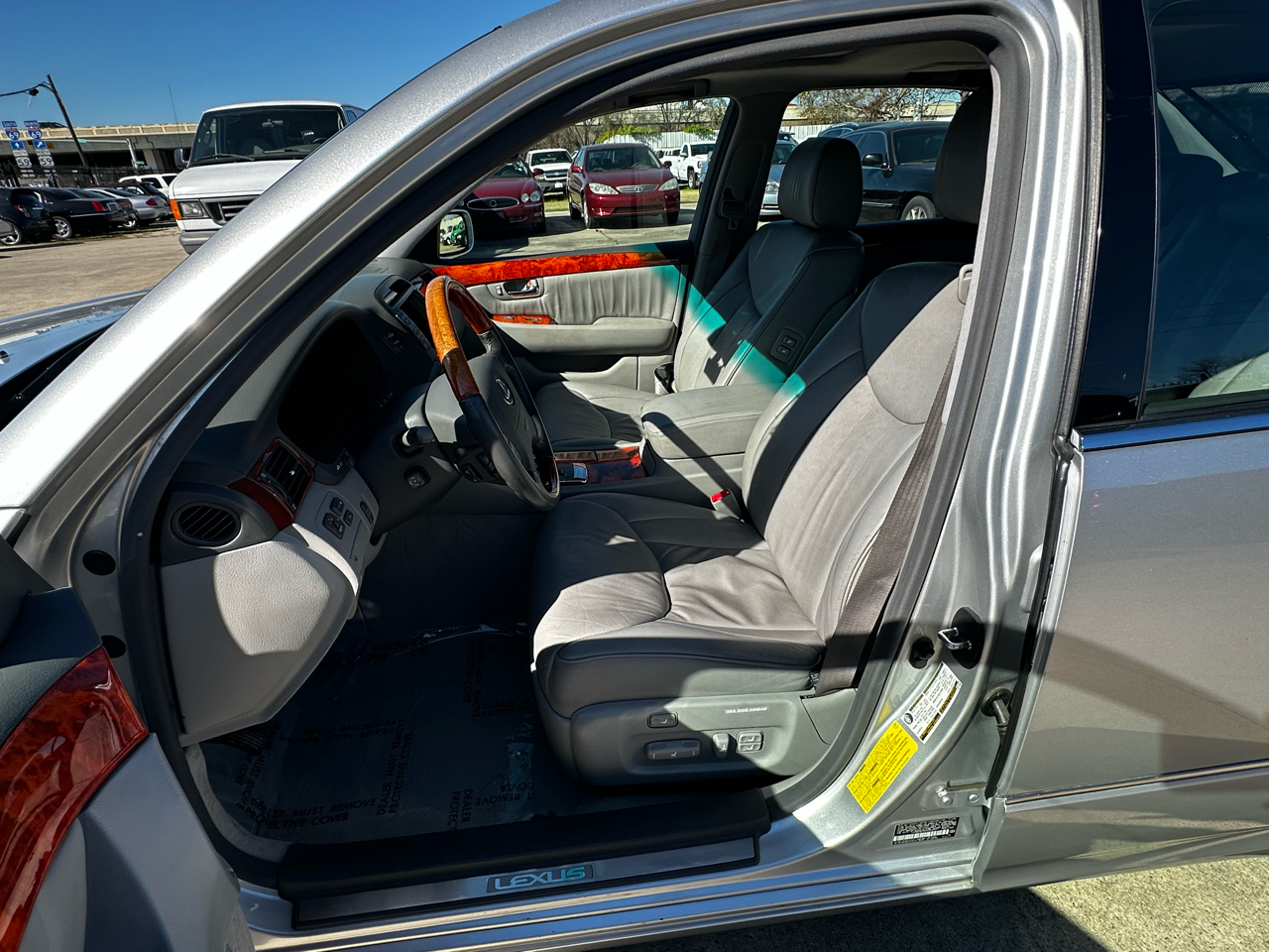 Lexus LS 430 Sedan 2005