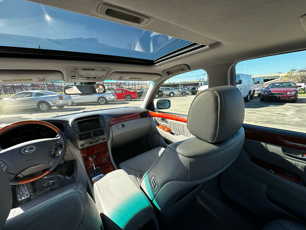 Lexus LS 430 Sedan 2005