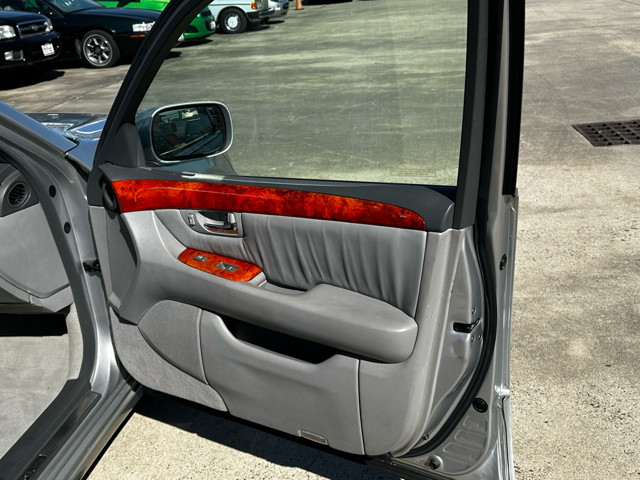 Lexus LS 430 Sedan 2005