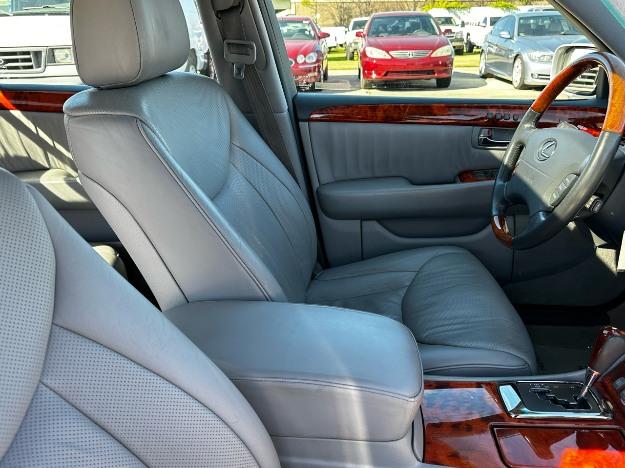 Lexus LS 430 Sedan 2005