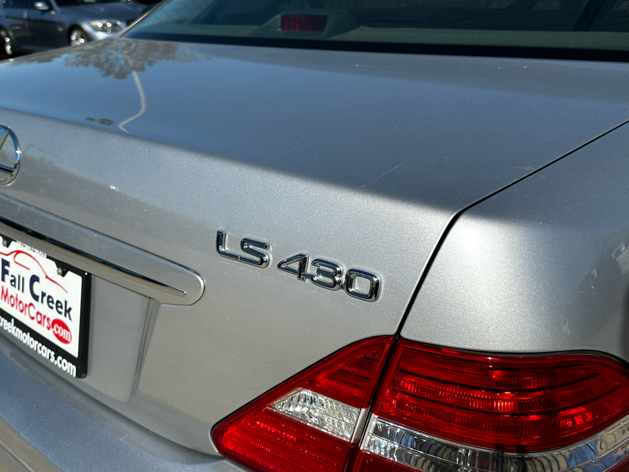 Lexus LS 430 Sedan 2005