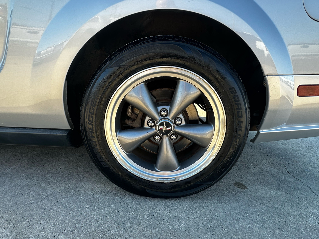 Ford Mustang V6 Premium Coupe 2006