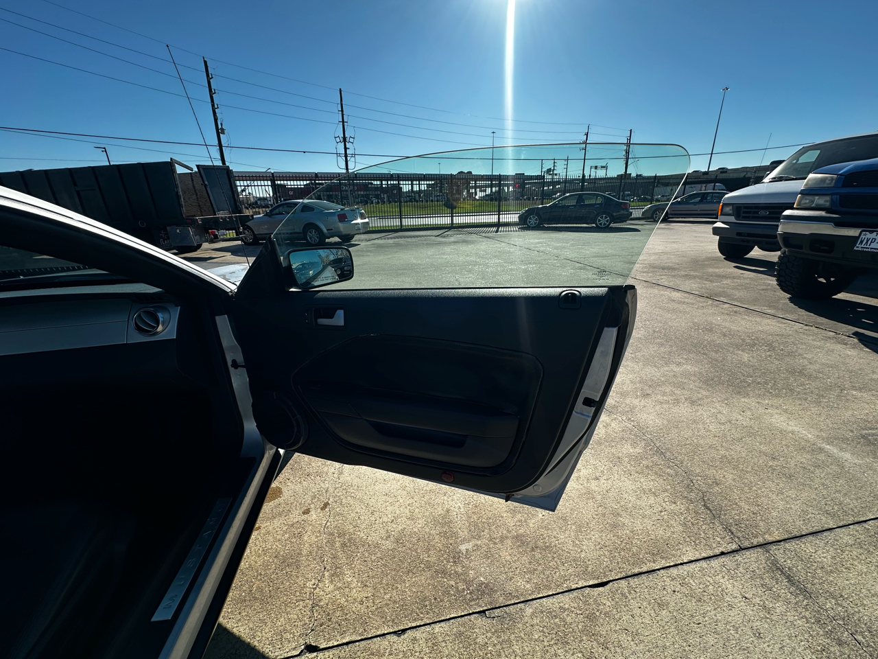 Ford Mustang V6 Premium Coupe 2006