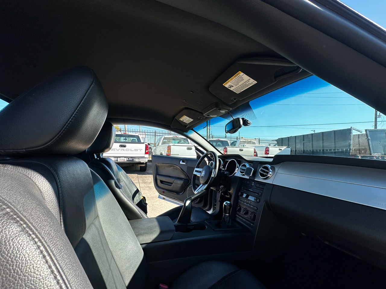 Ford Mustang V6 Premium Coupe 2006