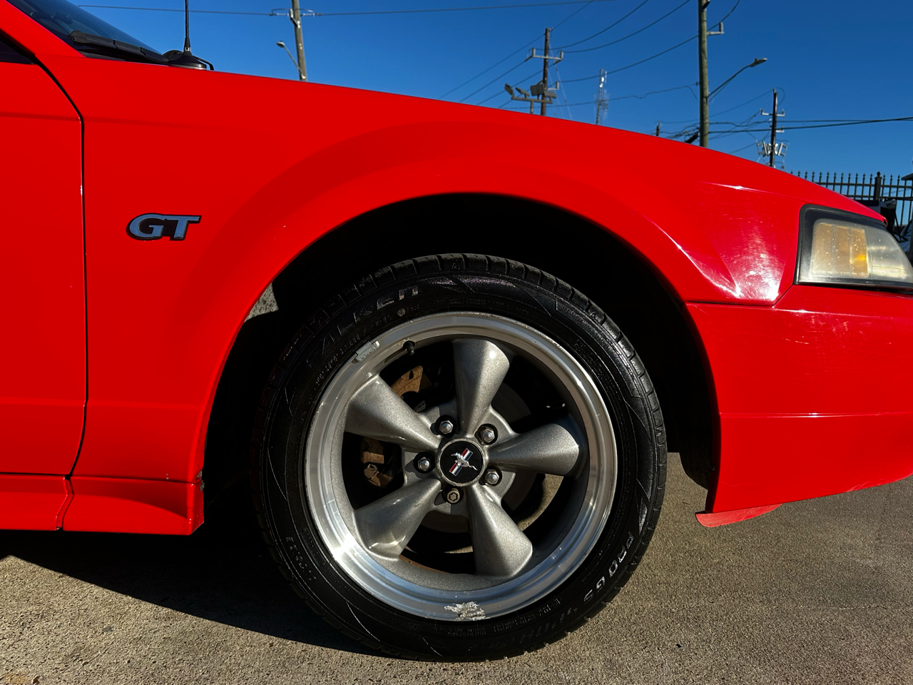 Ford Mustang GT Premium Coupe 2001