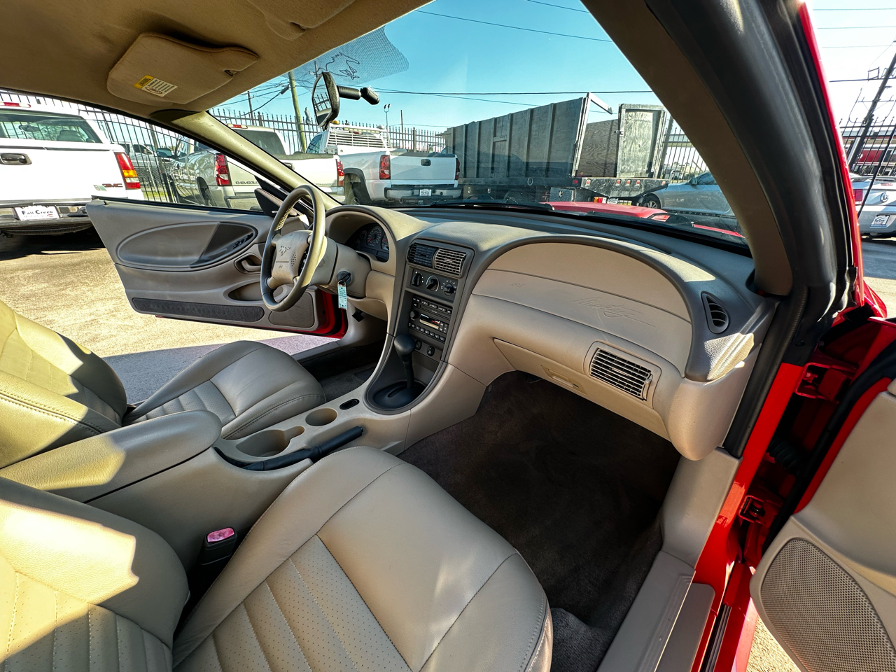 Ford Mustang GT Premium Coupe 2001