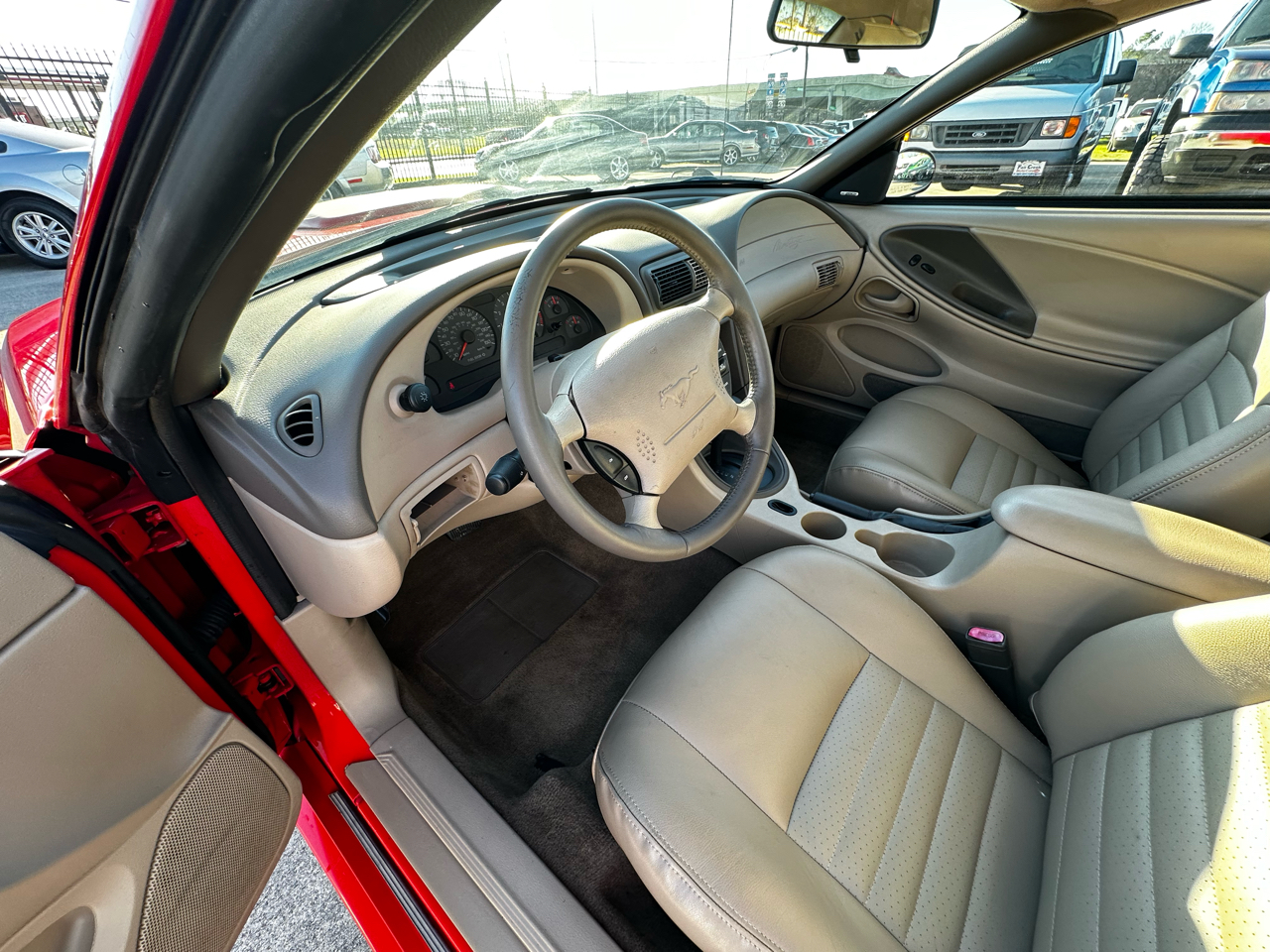 Ford Mustang GT Premium Coupe 2001