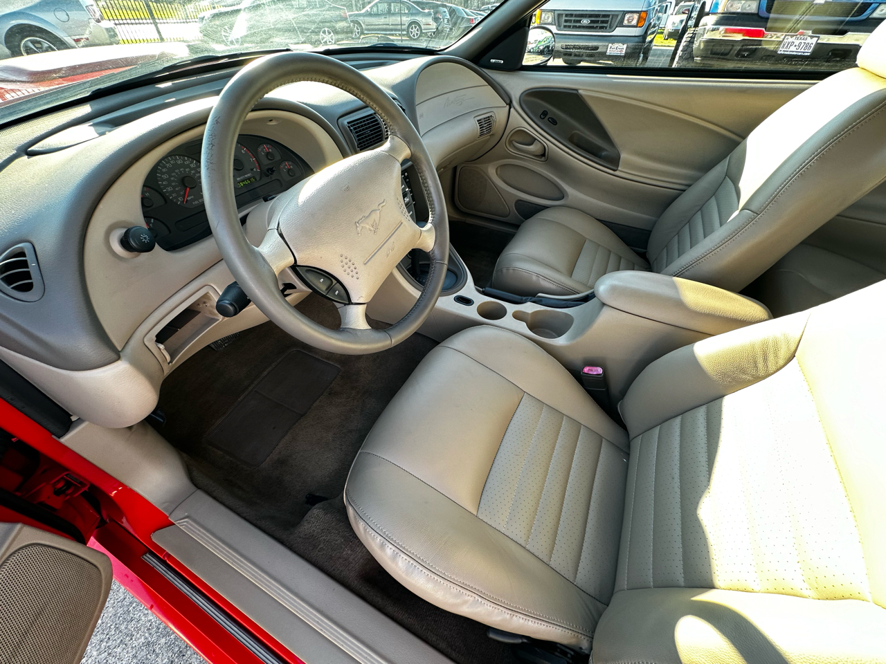 Ford Mustang GT Premium Coupe 2001