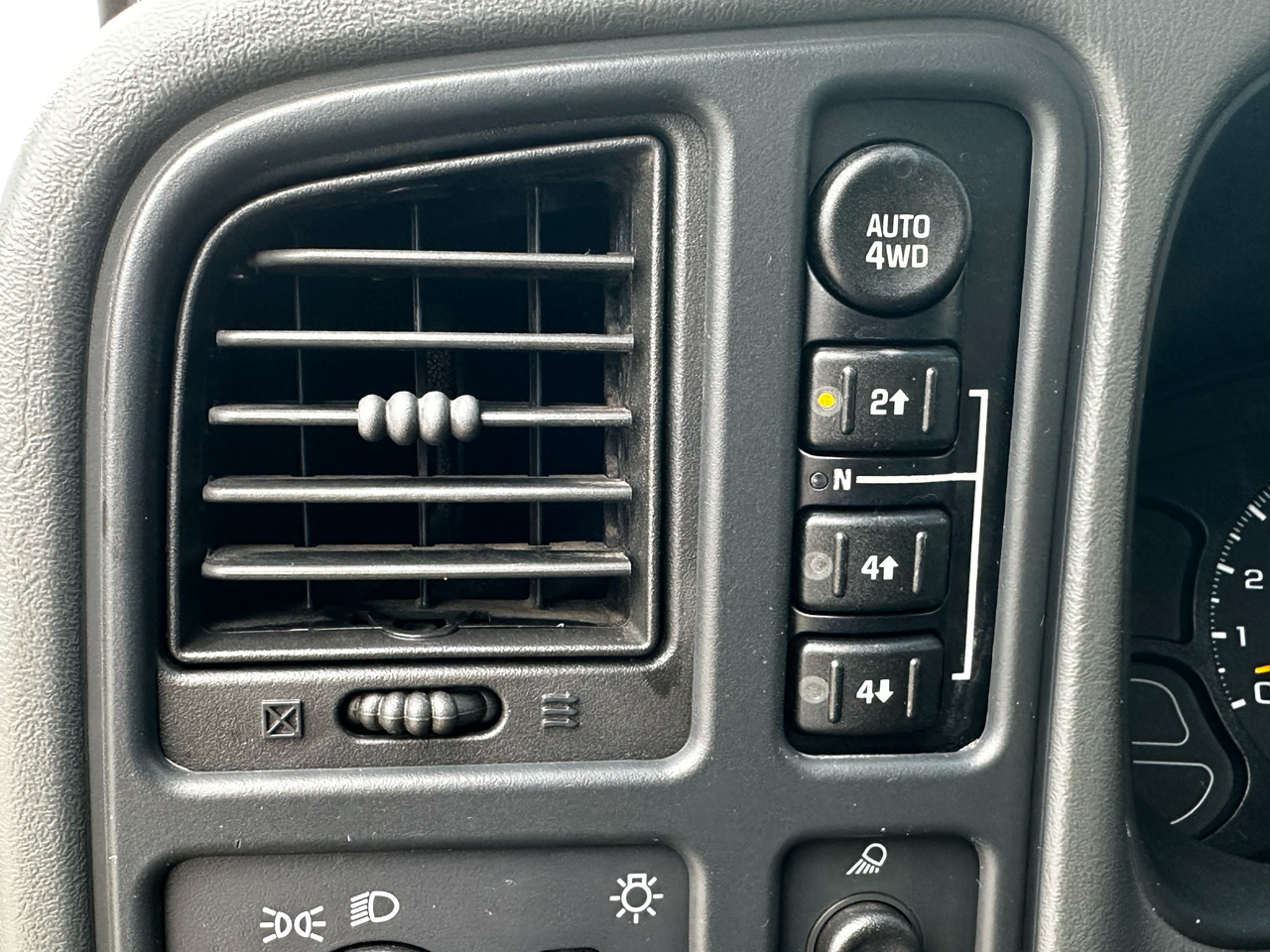 Chevrolet Silverado 1500 Z71 Crew Cab 4WD 2006