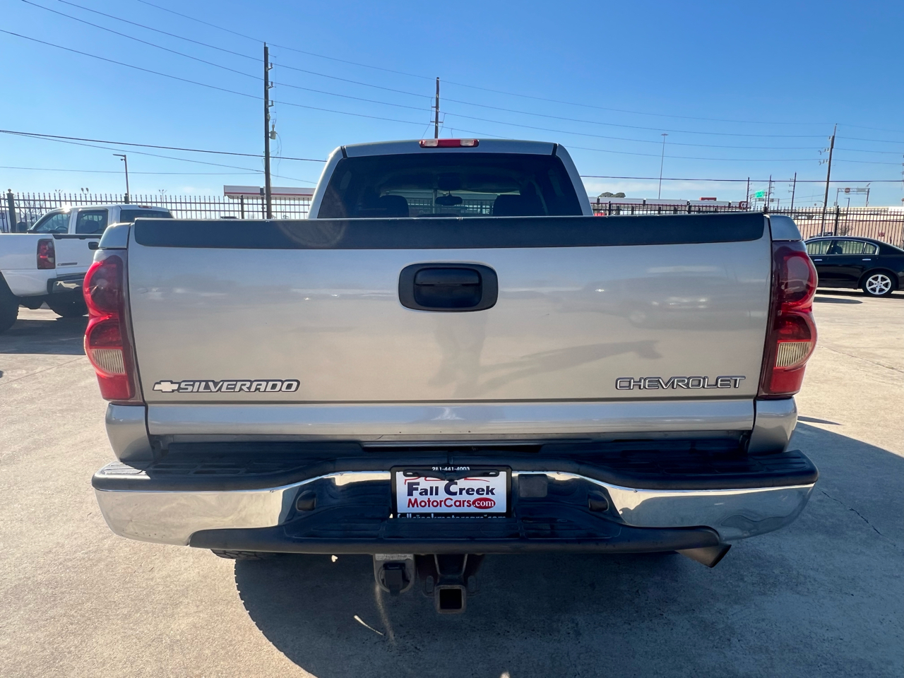 Chevrolet Silverado 2500HD Crew Cab Short Bed 2WD 2003