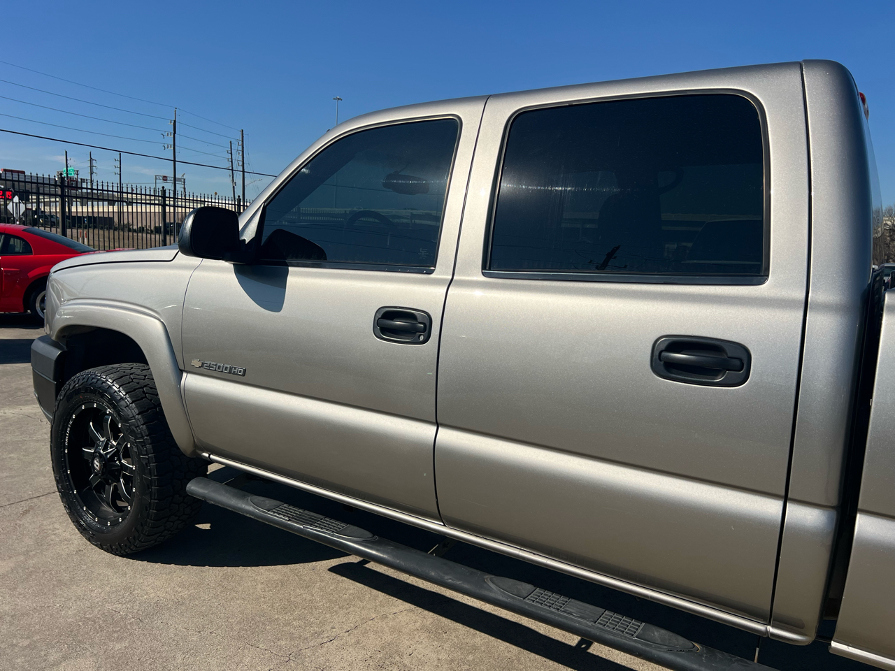 Chevrolet Silverado 2500HD Crew Cab Short Bed 2WD 2003