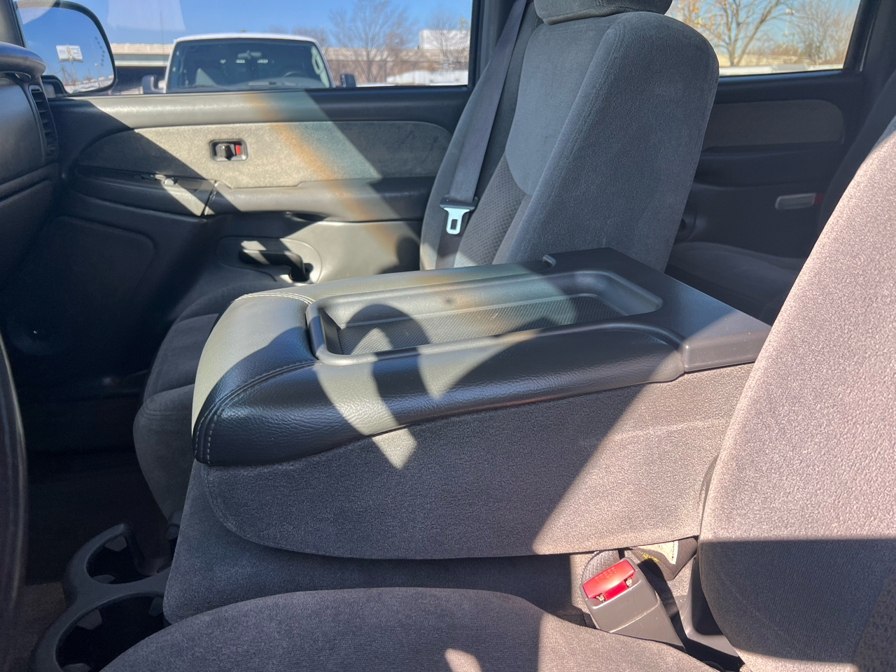 Chevrolet Silverado 2500HD Crew Cab Short Bed 2WD 2003