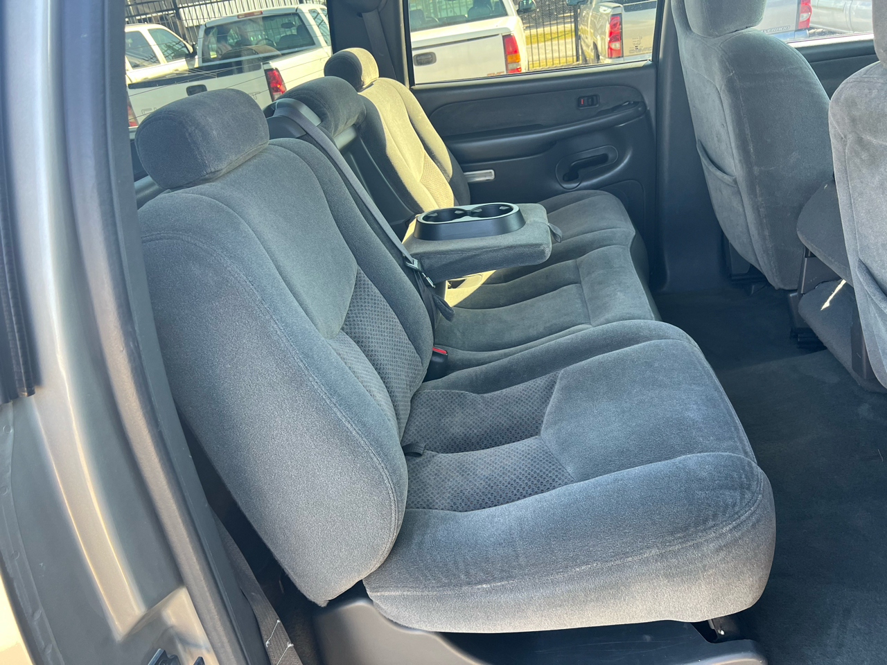 Chevrolet Silverado 2500HD Crew Cab Short Bed 2WD 2003