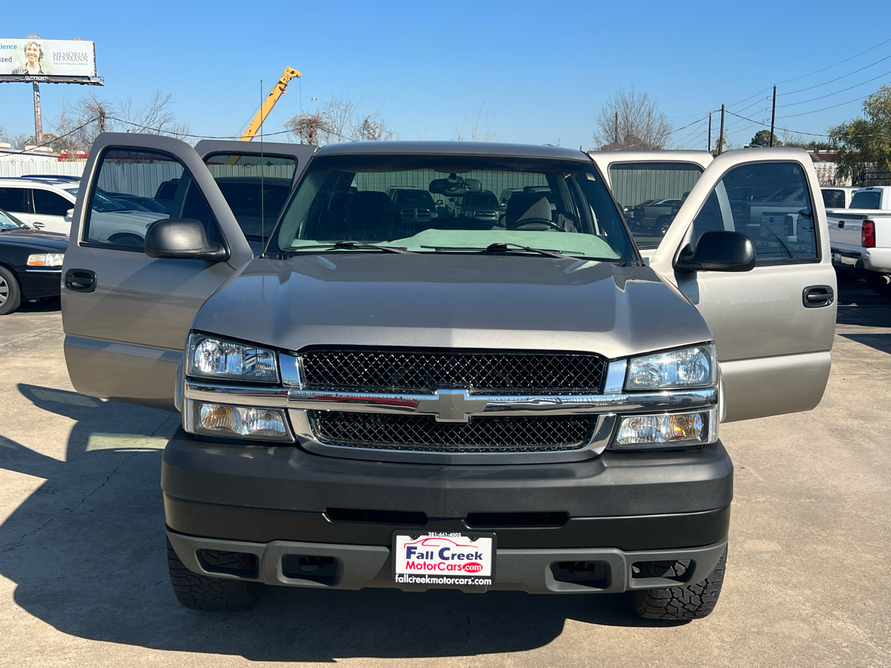 Chevrolet Silverado 2500HD Crew Cab Short Bed 2WD 2003