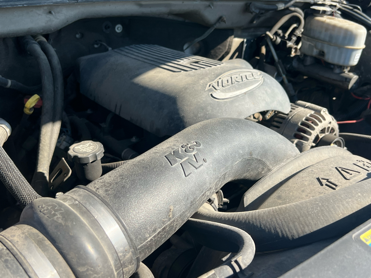 Chevrolet Silverado 2500HD Crew Cab Short Bed 2WD 2003