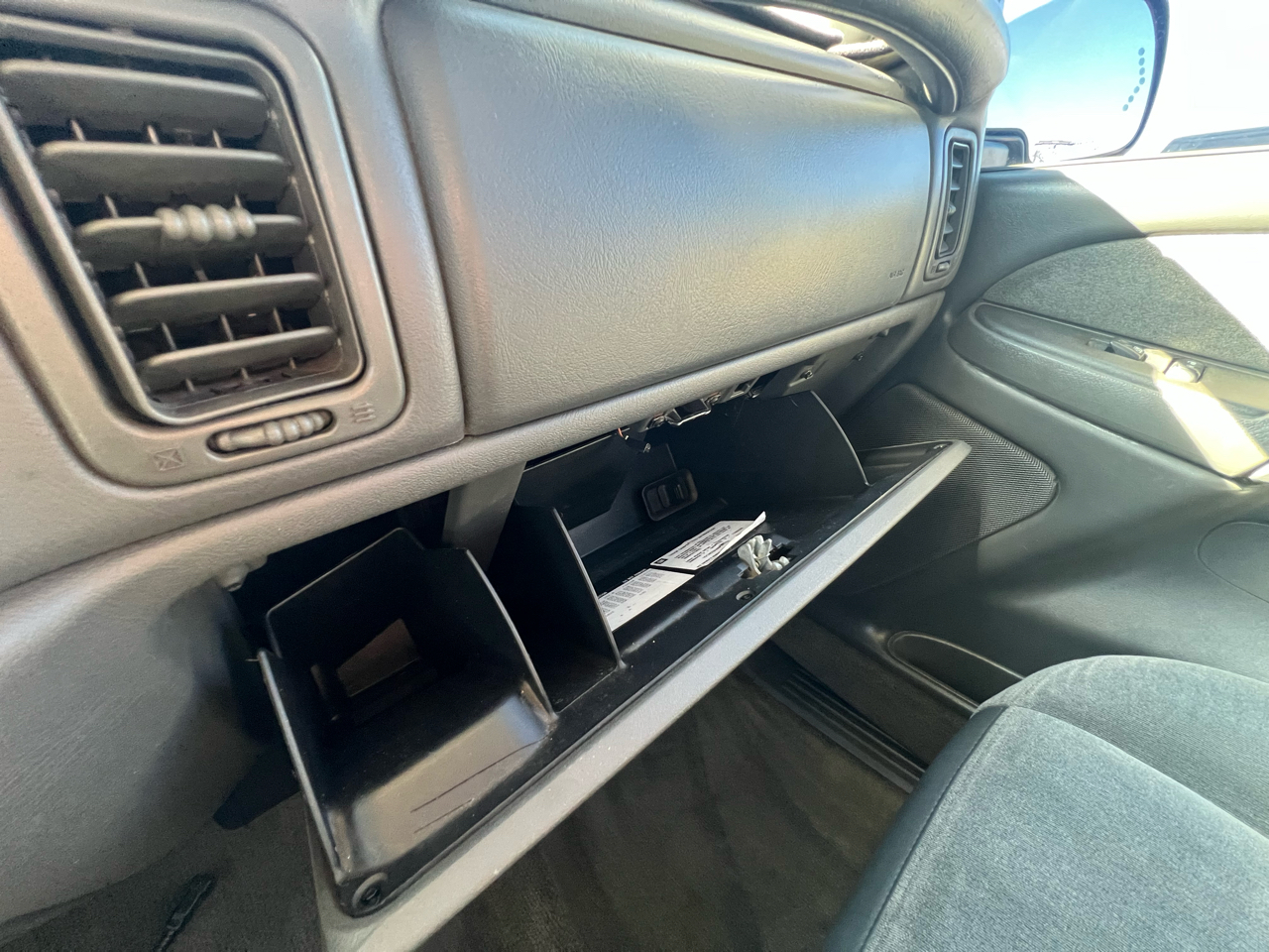 Chevrolet Silverado 2500HD Crew Cab Short Bed 2WD 2003