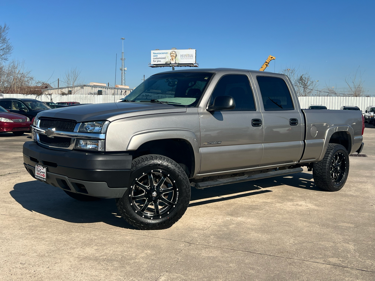 Chevrolet Silverado 2500HD Crew Cab Short Bed 2WD 2003