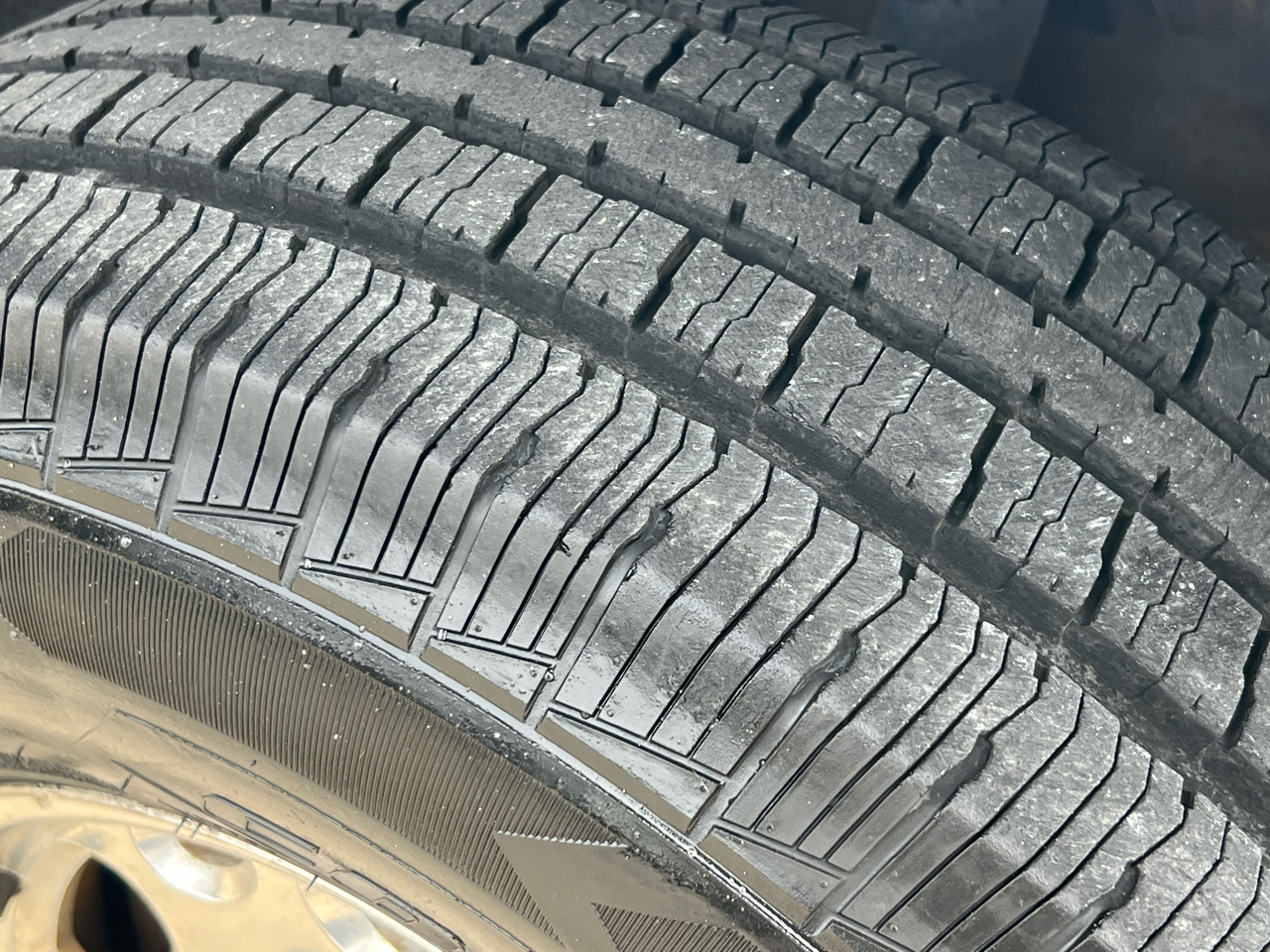 GMC Sierra 1500 HD SLE Crew Cab Short Bed 2WD 2003